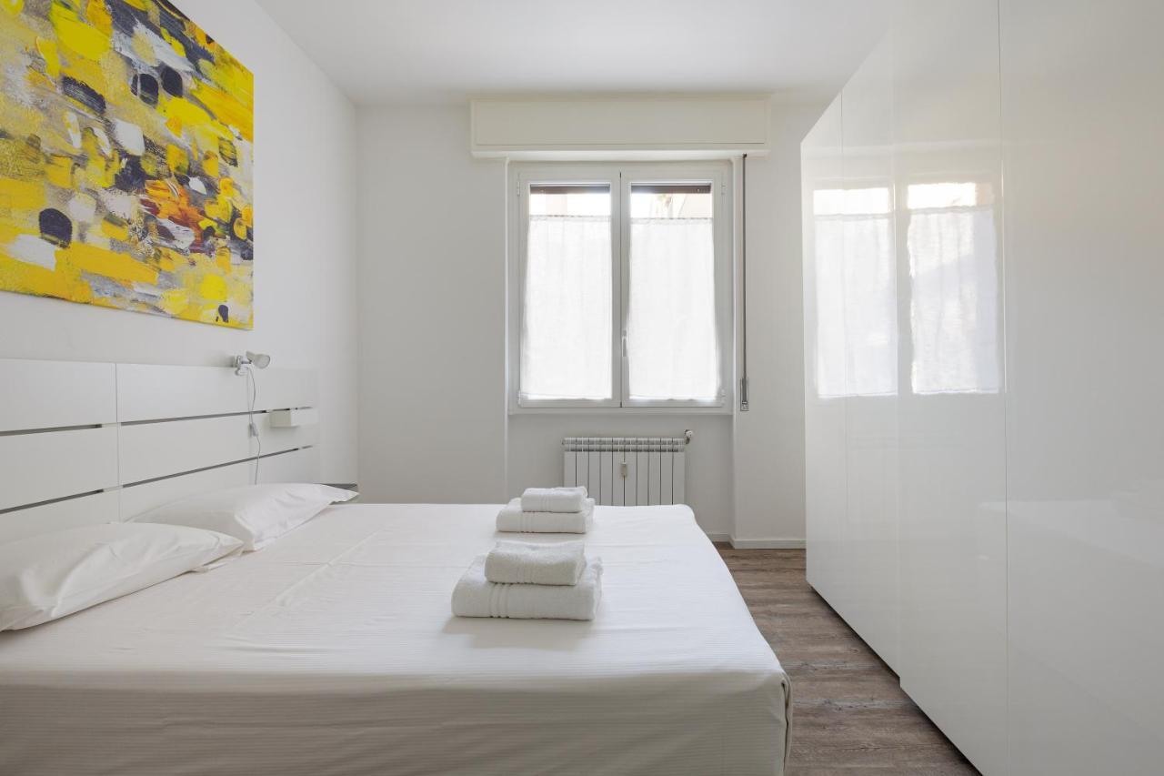 Cagnola Cozy Apartament With Balcony Milánó Kültér fotó